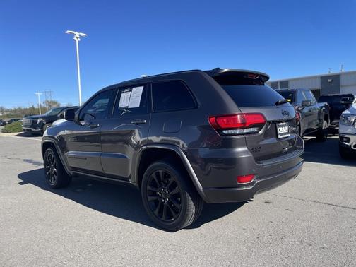 2021 Jeep Grand Cherokee Laredo