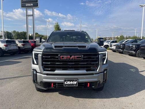 2024 GMC Sierra 2500 AT4