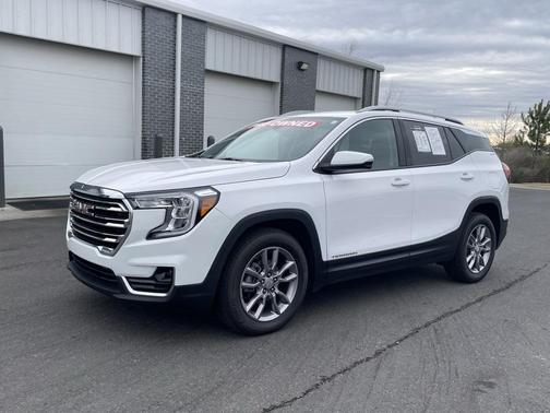 2022 GMC Terrain SLT