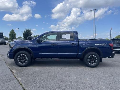 2024 Nissan Titan PRO-4X