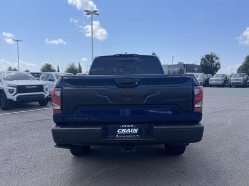 2024 Nissan Titan PRO-4X