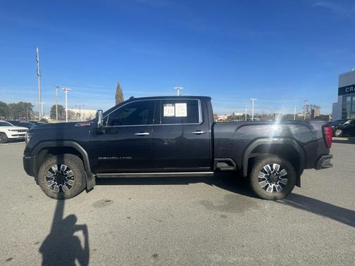 2024 GMC Sierra 2500 Denali
