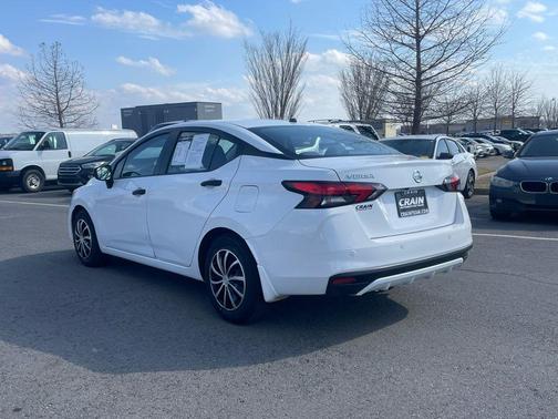 2020 Nissan Versa 1.6 S