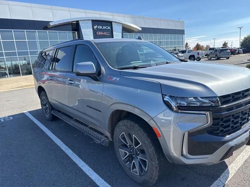 2023 Chevrolet Suburban 4WD Z71