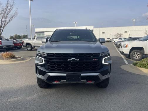 2023 Chevrolet Suburban 4WD Z71