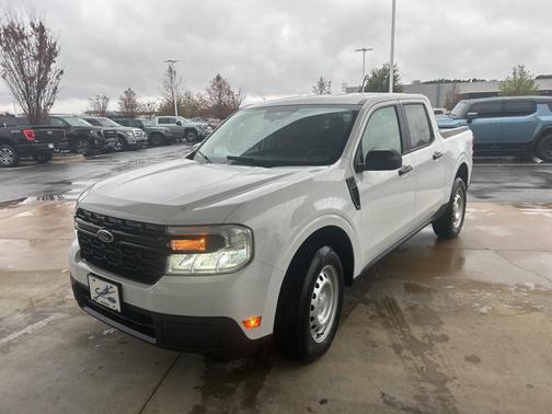 2024 Ford Maverick XL