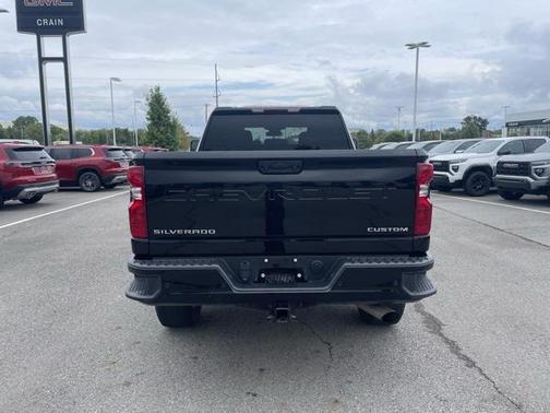 2024 Chevrolet Silverado 2500 Custom
