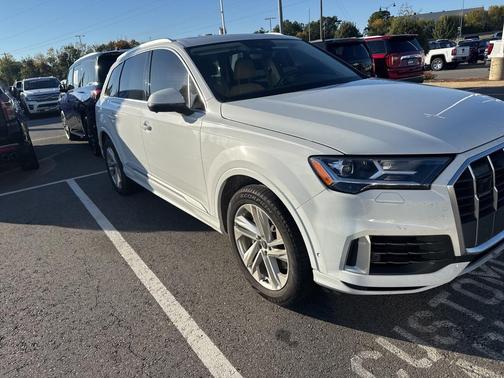 2021 Audi Q7 55 Premium Plus