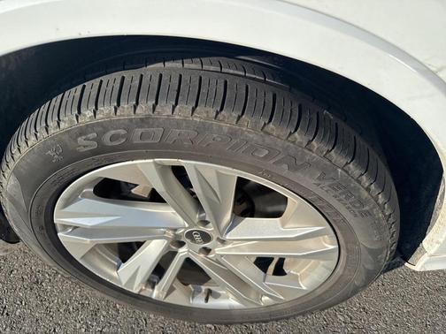 2021 Audi Q7 55 Premium Plus