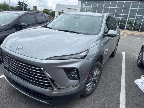 Moonstone Gray Metallic 2025 Buick Enclave Preferred FWD
