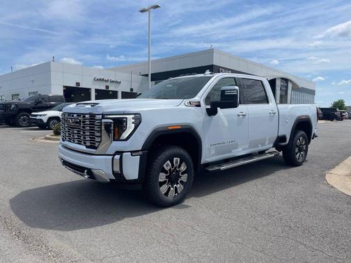 Glacier White Tricoat 2026 GMC Sierra 2500 Denali
