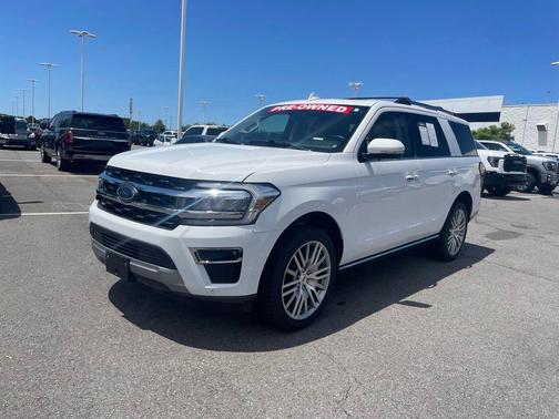 Oxford White 2024 Ford Expedition Limited