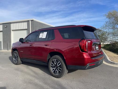 2023 GMC Yukon 4WD AT4