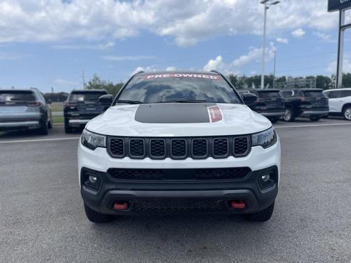 2025 Jeep Compass Trailhawk