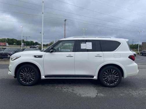 2022 INFINITI QX80 PREMIUM SELECT AWD