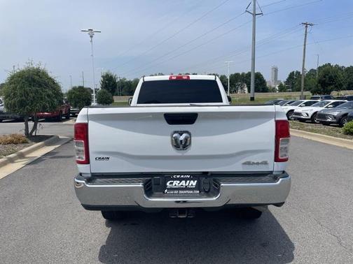 2022 RAM 2500 Tradesman Crew Cab 4x4 8' Box