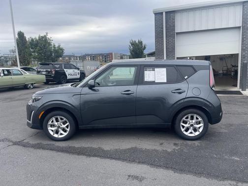 2024 Kia Soul LX