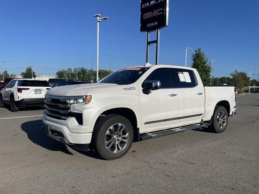 2023 Chevrolet Silverado 1500 High Country