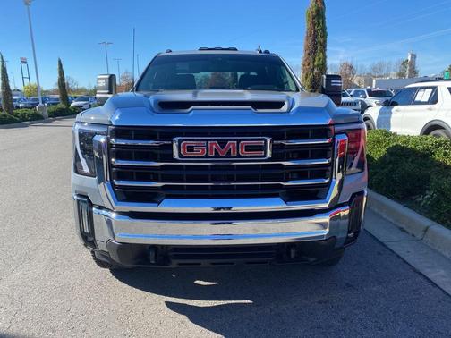 2025 GMC Sierra 2500 SLE