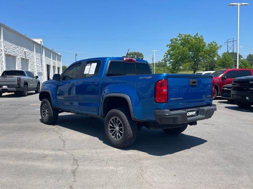 Bright Blue Metallic 2022 Chevrolet Colorado ZR2