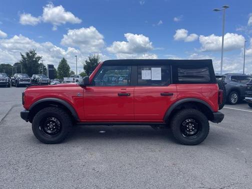 2023 Ford Bronco Black Diamond
