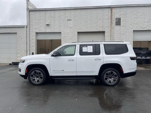 2023 Jeep Wagoneer Series II 4x4