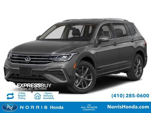 Platinum Gray Metallic 2022 Volkswagen Tiguan 2.0T SE 4MOTION