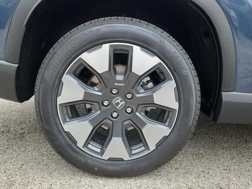 Smoke Blue Pearl 2026 Honda Pilot Elite