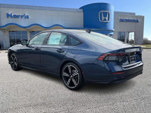 Canyon River Blue Metallic 2026 Honda Accord SE