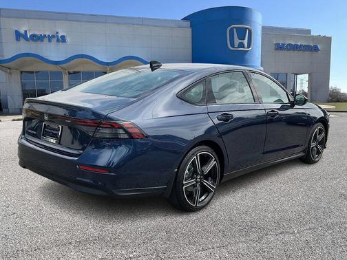 Canyon River Blue Metallic 2026 Honda Accord SE