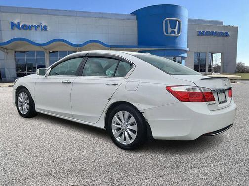 White Orchid Pearl 2015 Honda Accord EX-L