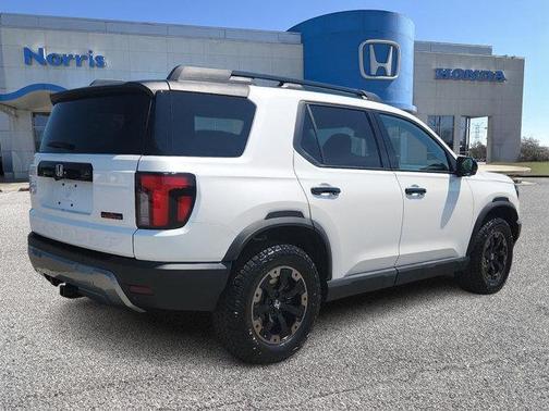 Platinum White Pearl 2026 Honda Passport AWD TrailSport Elite