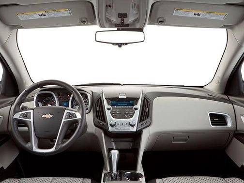 Silver Ice Metallic 2013 Chevrolet Equinox 1LT