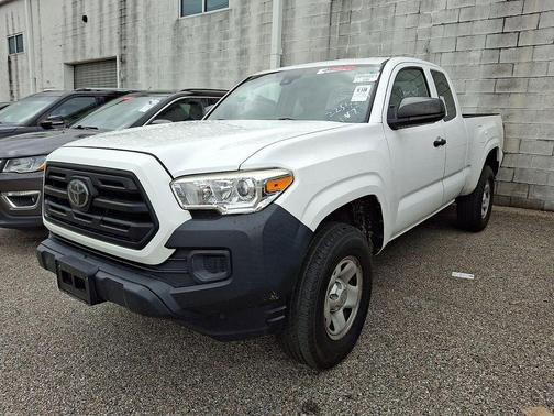 2019 Toyota Tacoma SR