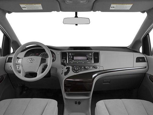 Sandy Beach Metallic 2014 Toyota Sienna XLE