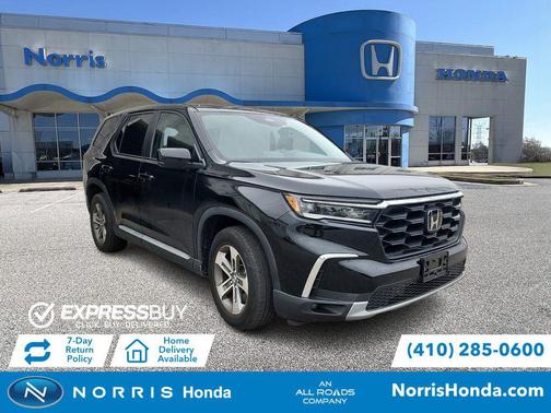 Crystal Black Pearl 2023 Honda Pilot AWD EX-L 7 Passenger