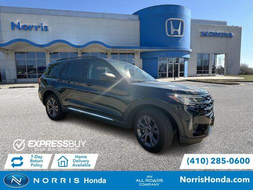 Agate Black Metallic 2025 Ford Explorer Active