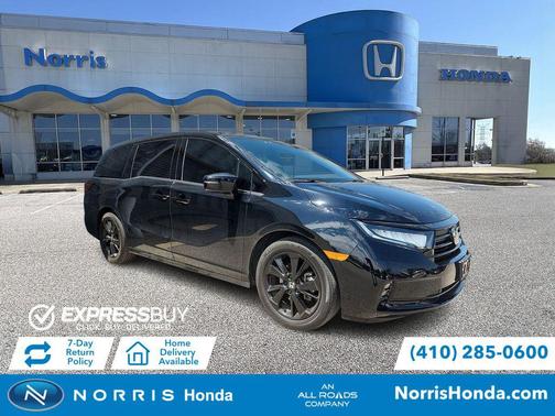 Crystal Black Pearl 2024 Honda Odyssey Sport