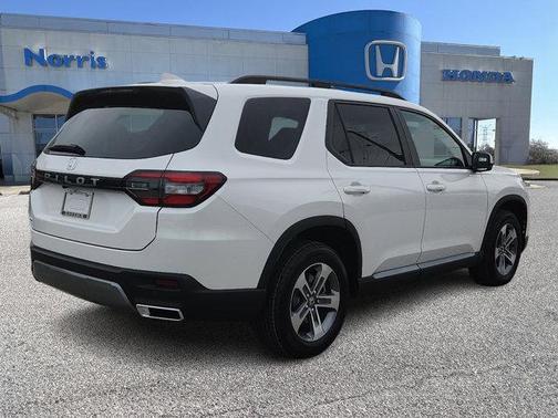 Platinum White Pearl 2026 Honda Pilot EX-L