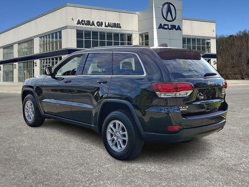 2020 Jeep Grand Cherokee Laredo