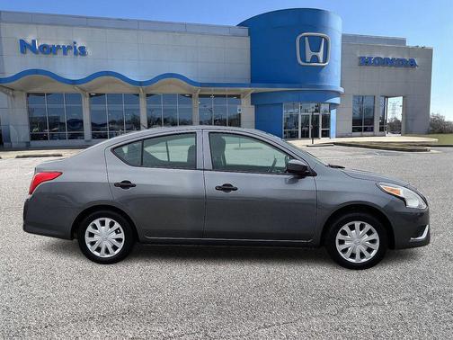 2019 Nissan Versa 1.6 S