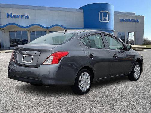 2019 Nissan Versa 1.6 S
