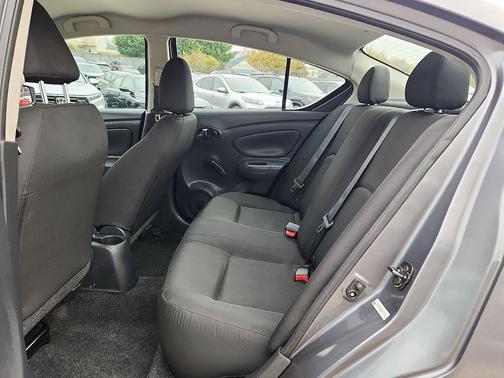 2019 Nissan Versa 1.6 S