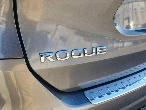 2014 Nissan Rogue SV
