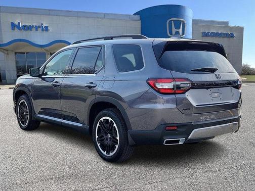 2026 Honda Pilot Touring 8-Passenger