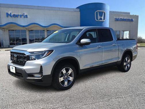Solar Silver Metallic 2025 Honda Ridgeline RTL