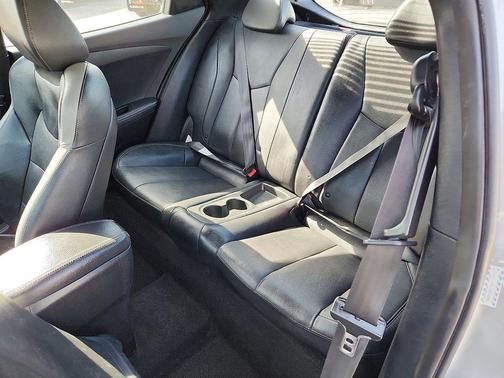 2016 Hyundai Veloster Turbo