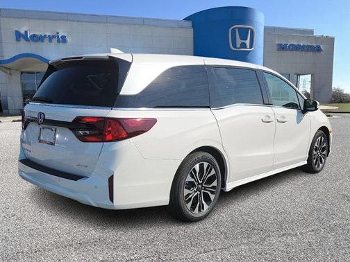 Platinum White Pearl 2026 Honda Odyssey Elite