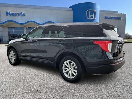 Agate Black Metallic 2021 Ford Explorer