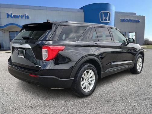 Agate Black Metallic 2021 Ford Explorer